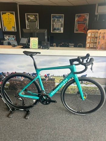 Used Bianchi Infinito 105 2026 2026 Road & Gravel