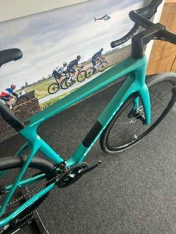 Gebrauchtes Bianchi Infinito 105 2026 2026 Road & Gravel, Grün — Bild 3 von 3