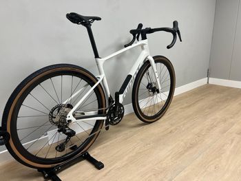 Brugt Giant Revolt Advanced 0 2026 2026 Road & Gravel — billede 2 af 8