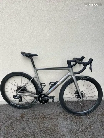 BMC Teammachine SLR 01 FOUR 2023 2023 Road & Gravel d'occasion