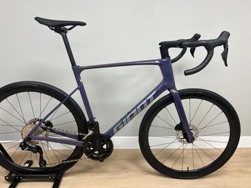 Giant Defy Advanced 0 2026 2026 Road & Gravel usato