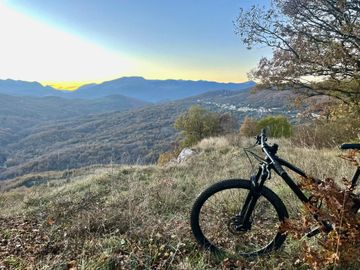 Trek Procaliber 9.5 2022 2022 Mountainbike usato, Nero — immagine 3 di 3