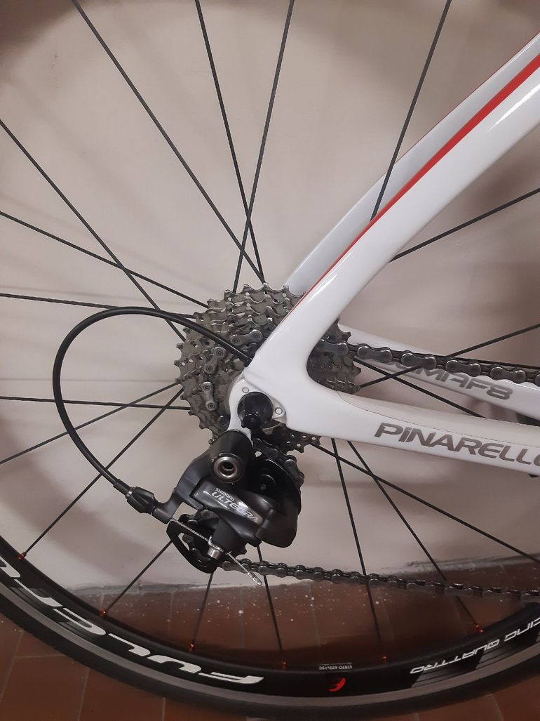 Brugt Pinarello Dogma Shimano Ultegra 2018 Road & Gravel — billede 3 af 6