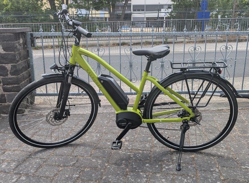 Used Kalkhoff Endeavour 1.B Move 2021 Trapez Wasabigreen Glossy 2021 Urban & Touring