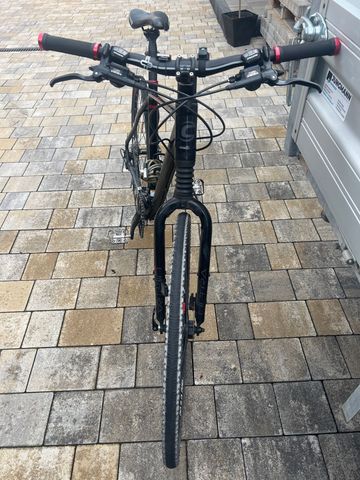 Used Cannondale Quick Shimano Deore 2011 Road & Gravel, Black — image 4 of 4