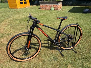 Gebrauchtes KTM MYROON COMP 29 2025 2025 Mountainbike, Schwarz, 29 — Bild 8 von 9