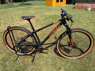 Gebrauchtes KTM MYROON COMP 29 2025 2025 Mountainbike, Schwarz, 29 — Bild 1 von 9
