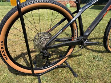 Gebrauchtes KTM MYROON COMP 29 2025 2025 Mountainbike, Schwarz, 29 — Bild 2 von 9