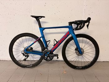 Merida REACTO 6000 2022 2022 Corsa & gravel usato