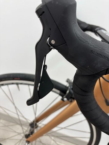 Used Wolfbike Custom Shimano Ultegra 2023 Road & Gravel, Orange — image 5 of 8