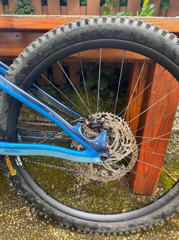 Used Pivot Shuttle LT Pro SRAM X01 Eagle 2023 Mountainbike, Blue — image 8 of 9