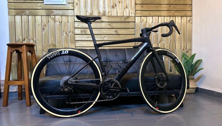 Gebrauchtes BMC Teammachine SLR01 THREE P2P 2022 Frameset 2022 Road & Gravel, Schwarz — Bild 1 von 6