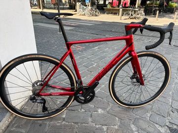 Použité Wilier Verticale SLR SHIMANO ULTEGRA Di2 R8170 2026 2026 Road & Gravel