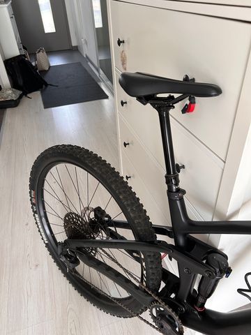 Gebrauchtes CUBE STEREO ONE44 C:62 PRO 2023 2023 Mountainbike, Schwarz, 27.5, 29 — Bild 4 von 11