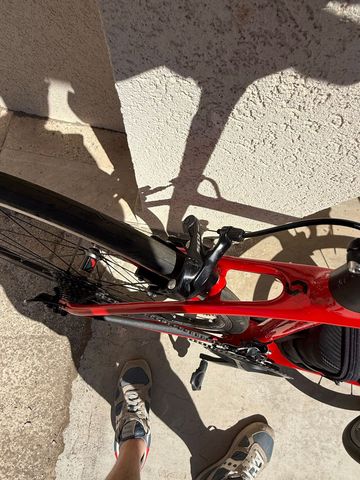 Used Scott Addict 20 2019 2019 Road & Gravel, Red — image 6 of 7