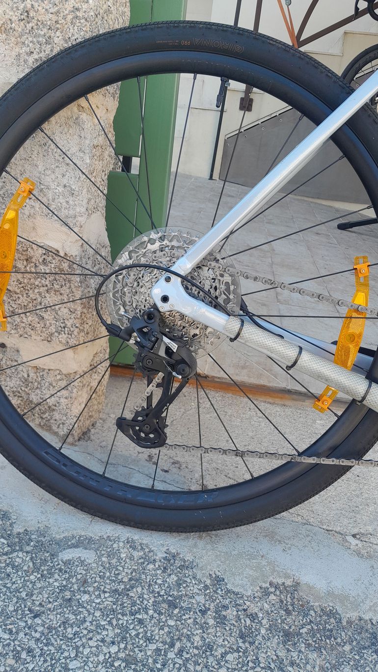 Brugt Trek Checkpoint ALR 5 2024 2024 Road & Gravel — billede 3 af 8