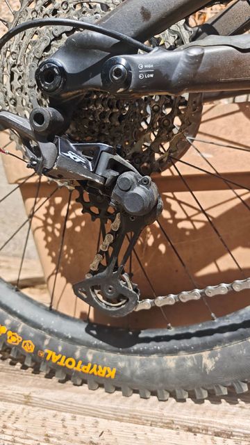 Brugt Specialized Status Shimano Deore XT 2024 Mountainbike — billede 3 af 10