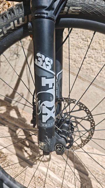 Brugt Specialized Status Shimano Deore XT 2024 Mountainbike — billede 4 af 10