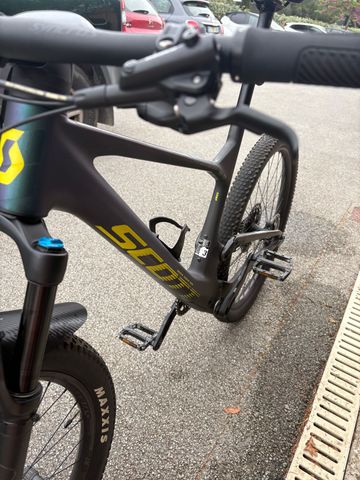 Použité Scott Spark RC Comp 2024 2024 Mountainbike — obrázek 2 z 11
