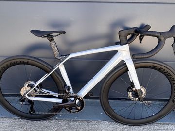 Used Trek Madone SL 7 Gen 8 2027 2027 Road & Gravel