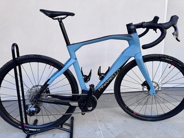 Použité Pinarello NYTRO E5 GRAVEL - SRAM RIVAL AXS 2025 2025 Road & Gravel