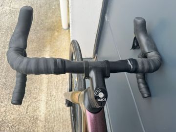 Použité ARC 8 Custom Shimano Ultegra Di2 2024 Road & Gravel — obrázek 7 z 20