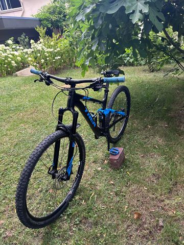 Trek Fuel EX 7 29 2018 2018 Mountainbike usato, Nero — immagine 6 di 17
