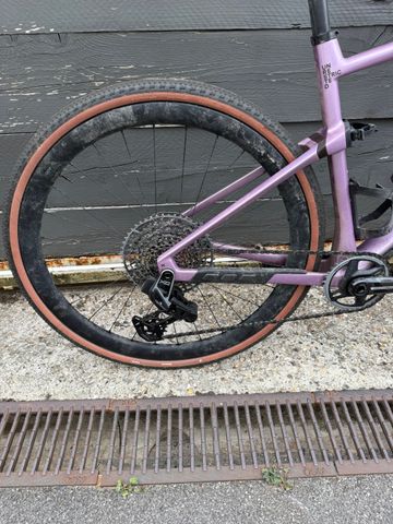 Gebrauchtes BMC URS 01 LT ONE 2024 2024 Road & Gravel, Violett — Bild 4 von 4