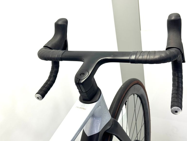 Brugt Megamo RAISE 00 AXS 2025 2025 Road & Gravel — billede 8 af 14
