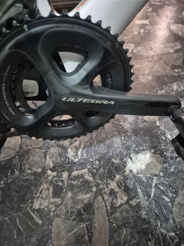 Used Pinarello Gan Shimano Ultegra 2016 Road & Gravel, White — image 4 of 7