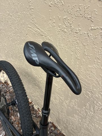 Used Canyon Neuron CF 8 — US 2021 2021 Mountainbike, Black, 27.5, 29 — image 7 of 14