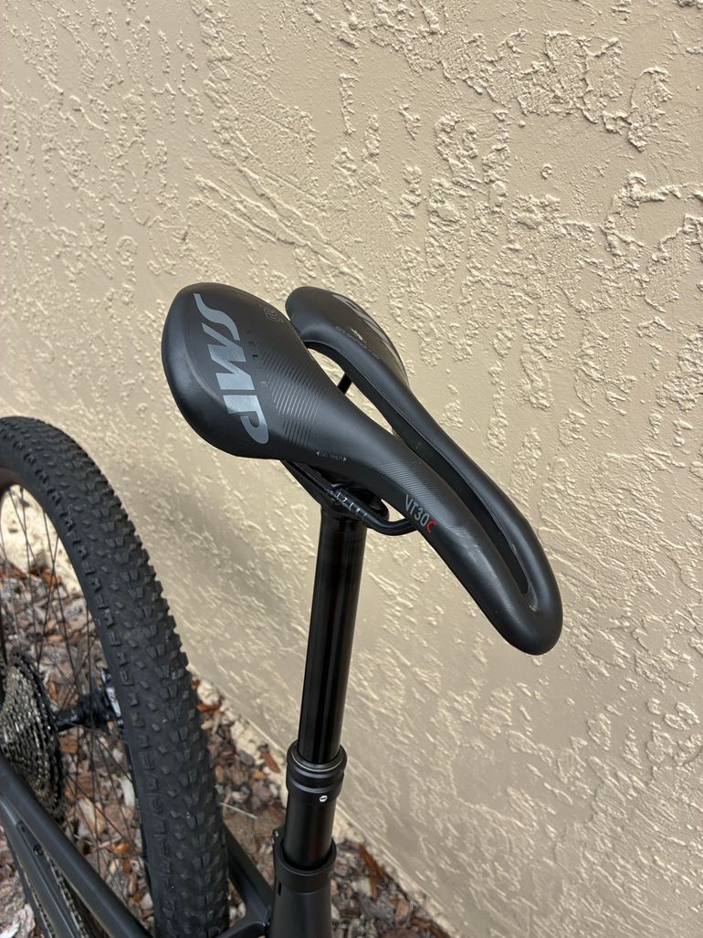 Used Canyon Neuron CF 8 — US 2021 2021 Mountainbike, Black, 27.5, 29 — image 7 of 14