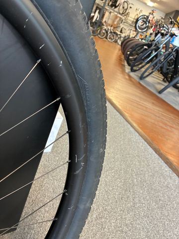 Used Canyon Neuron CF 8 — US 2021 2021 Mountainbike, Black, 27.5, 29 — image 12 of 14