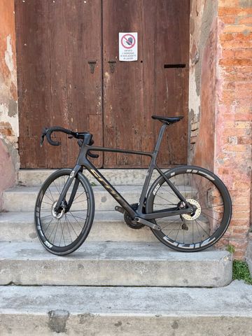Używany Scott Addict RC 15 2023 2023 Road & Gravel — zdjęcie 16 z 19