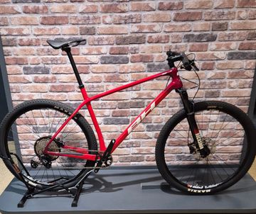 BH Bikes Ultralight Shimano Deore XT 2024 MTB usato