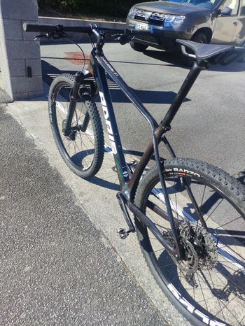 Used Adris Custom Shimano Deore 2024 Mountainbike, Red — image 10 of 10