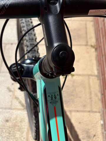 Megamo Natural Shimano Acera 2025 Mountainbike usato, Verde — immagine 6 di 12