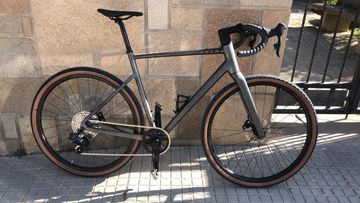 Used Scott Speedster SRAM Rival eTap AXS 2022 Road & Gravel, Light Gray — image 3 of 3