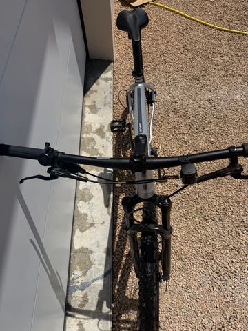 Gebrauchtes Nakamura Custom Shimano Deore 2024 Mountainbike, Hellgrau — Bild 8 von 11