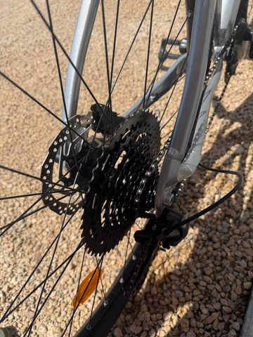 Gebrauchtes Nakamura Custom Shimano Deore 2024 Mountainbike, Hellgrau — Bild 6 von 11