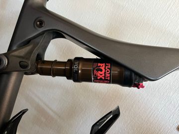 Gebrauchtes Orbea OIZ M PRO 2022 2022 Mountainbike, Hellgrau, 29 — Bild 4 von 20