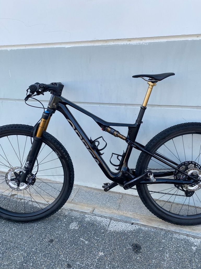 Brugt Orbea OIZ M-PRO 2024 2024 Mountainbike — billede 2 af 9