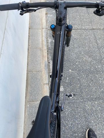 Gebrauchtes Orbea OIZ M-PRO 2024 2024 Mountainbike, Schwarz — Bild 7 von 9