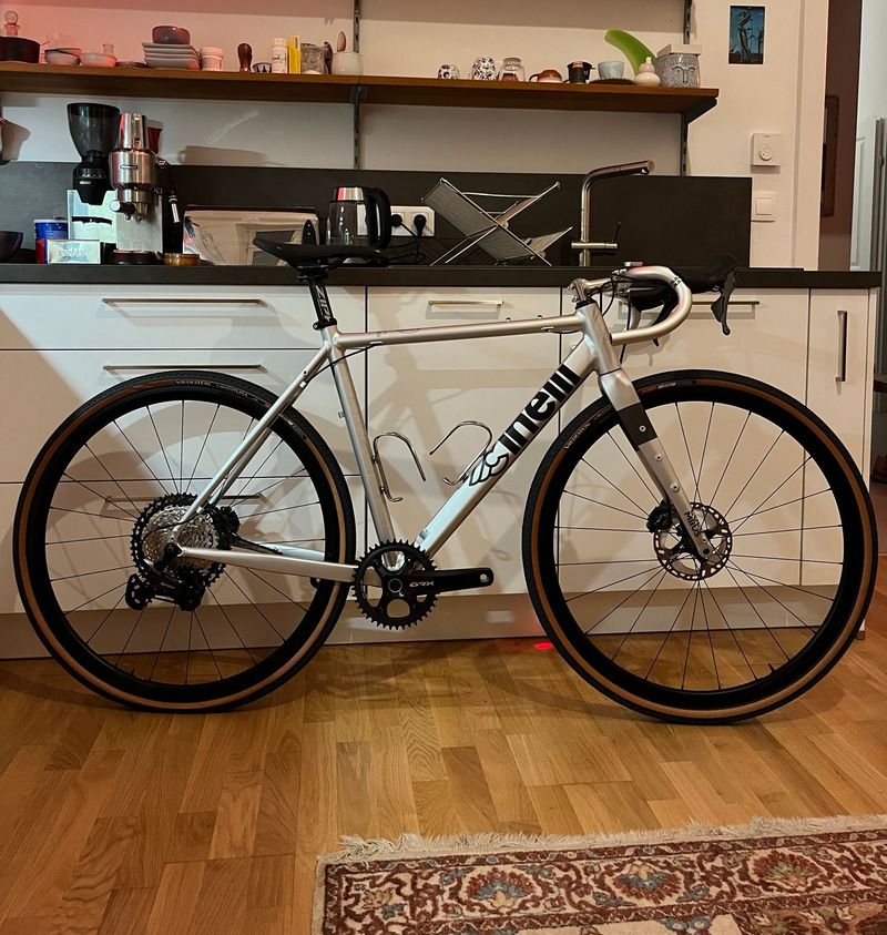 Używany Cinelli Zydeco 2023 2023 Road & Gravel — zdjęcie 1 z 45