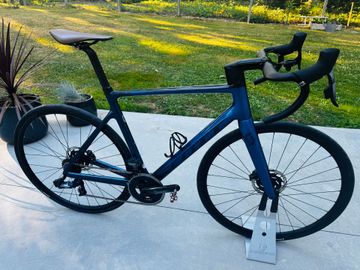 Tweedehands Scott Addict RC 20 2021 2021 Road & Gravel — afbeelding 1 van 11