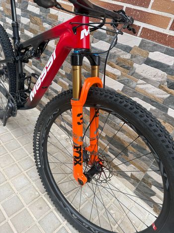 Used Massi Aire Shimano Deore XT 2024 Mountainbike, Red — image 3 of 6