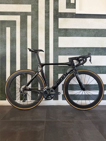Used Giant Propel Advanced Pro 1 2020 2020 Road & Gravel