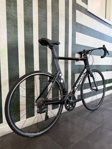 Used Argon 18 Nitrogen Shimano Ultegra Di2 2018 Road & Gravel, Black — image 4 of 6