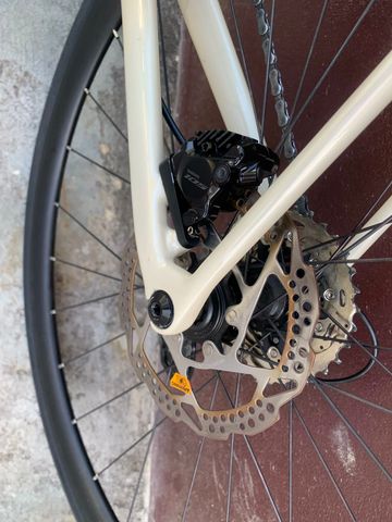 Used Orbea ORCA M30 2024 2024 Road & Gravel, White — image 10 of 11