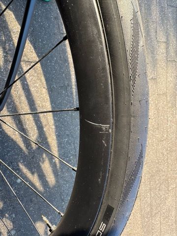 Używany Scott Addict RC Pro 2026 2026 Road & Gravel — zdjęcie 9 z 10